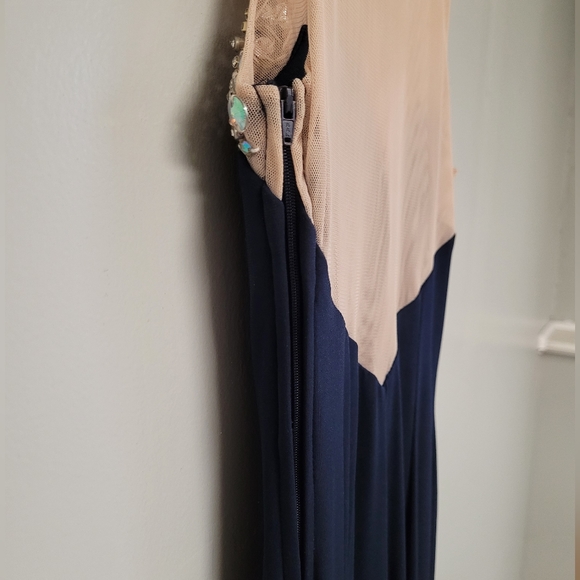 City Triangles Prom Dress - Picture 4 of 6